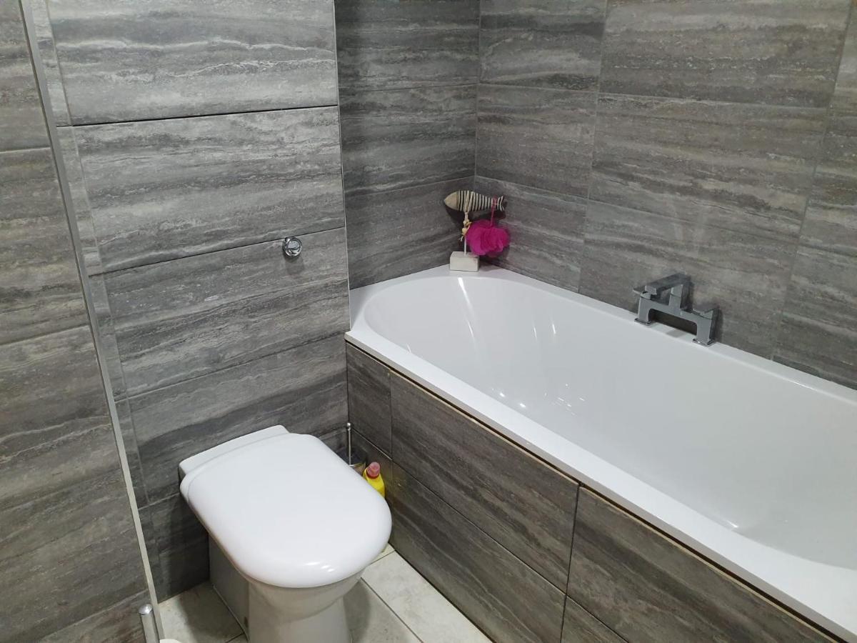 Sng Apartments Excel London Bagian luar foto